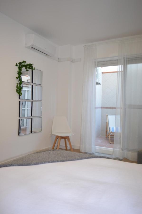 Floridos Playa Piso Reformado De 2 Habitaciones A 50M De La Playa La Cala Del Moral Exterior photo