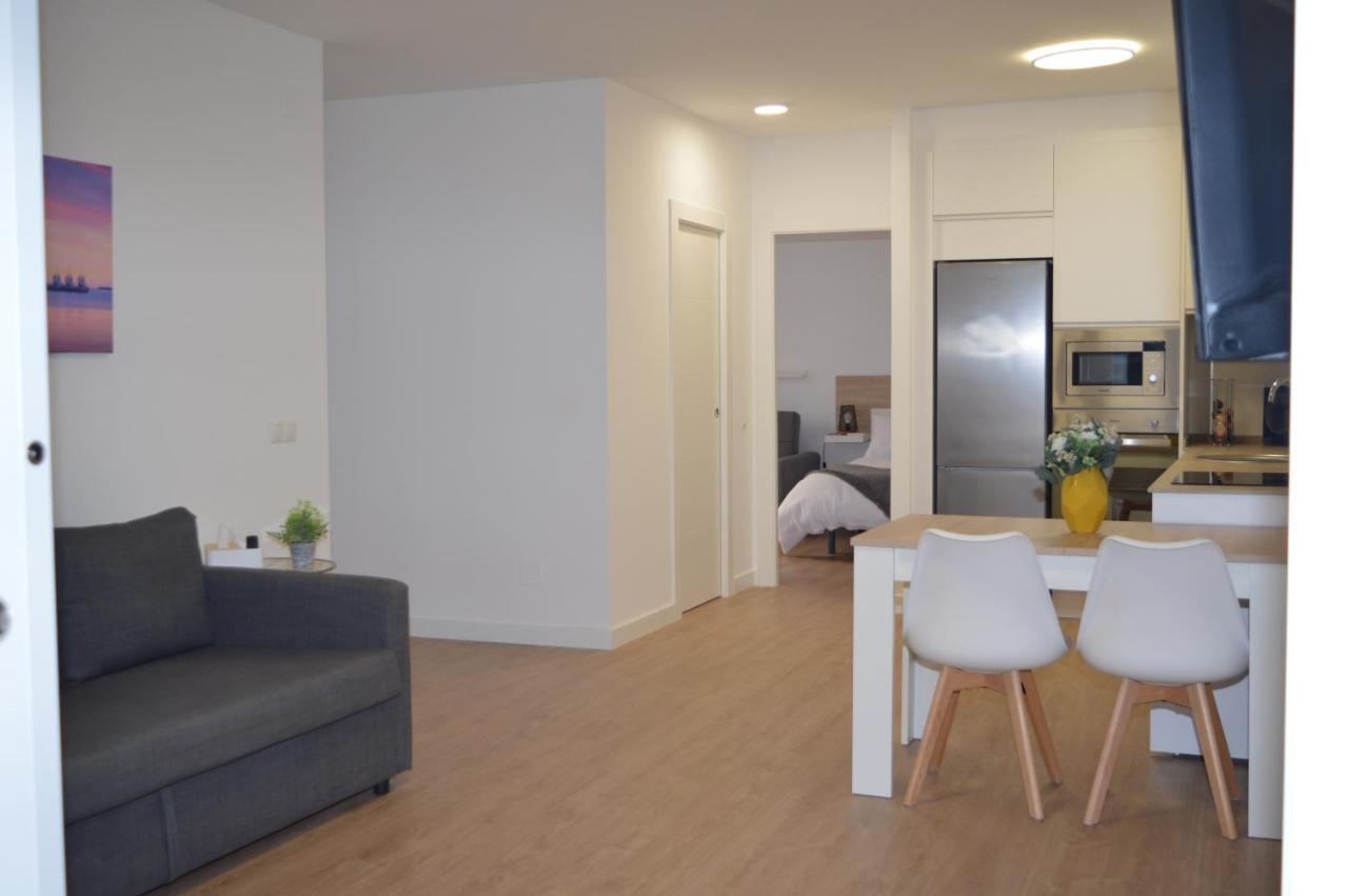 Floridos Playa Piso Reformado De 2 Habitaciones A 50M De La Playa La Cala Del Moral Exterior photo
